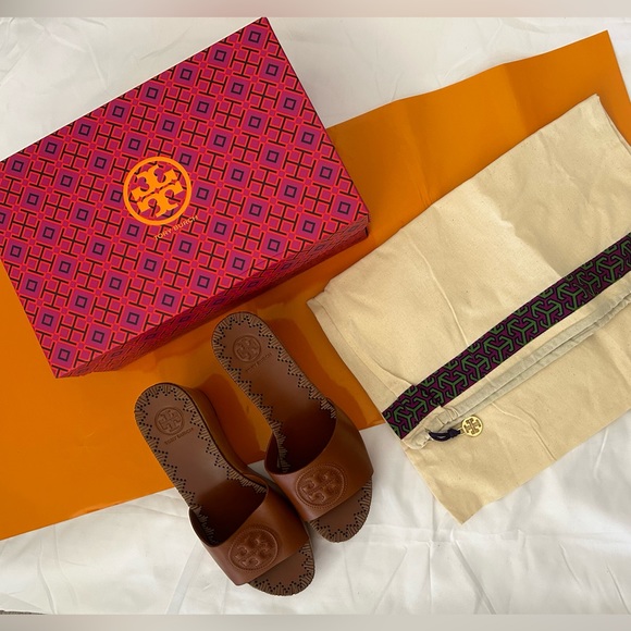 BRAND NEW TORY BURCH WEDGE SLIDE - Picture 3 of 4